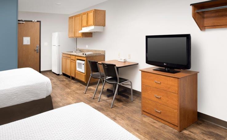 Woodspring Suites Allentown Bethlehem Exterior photo